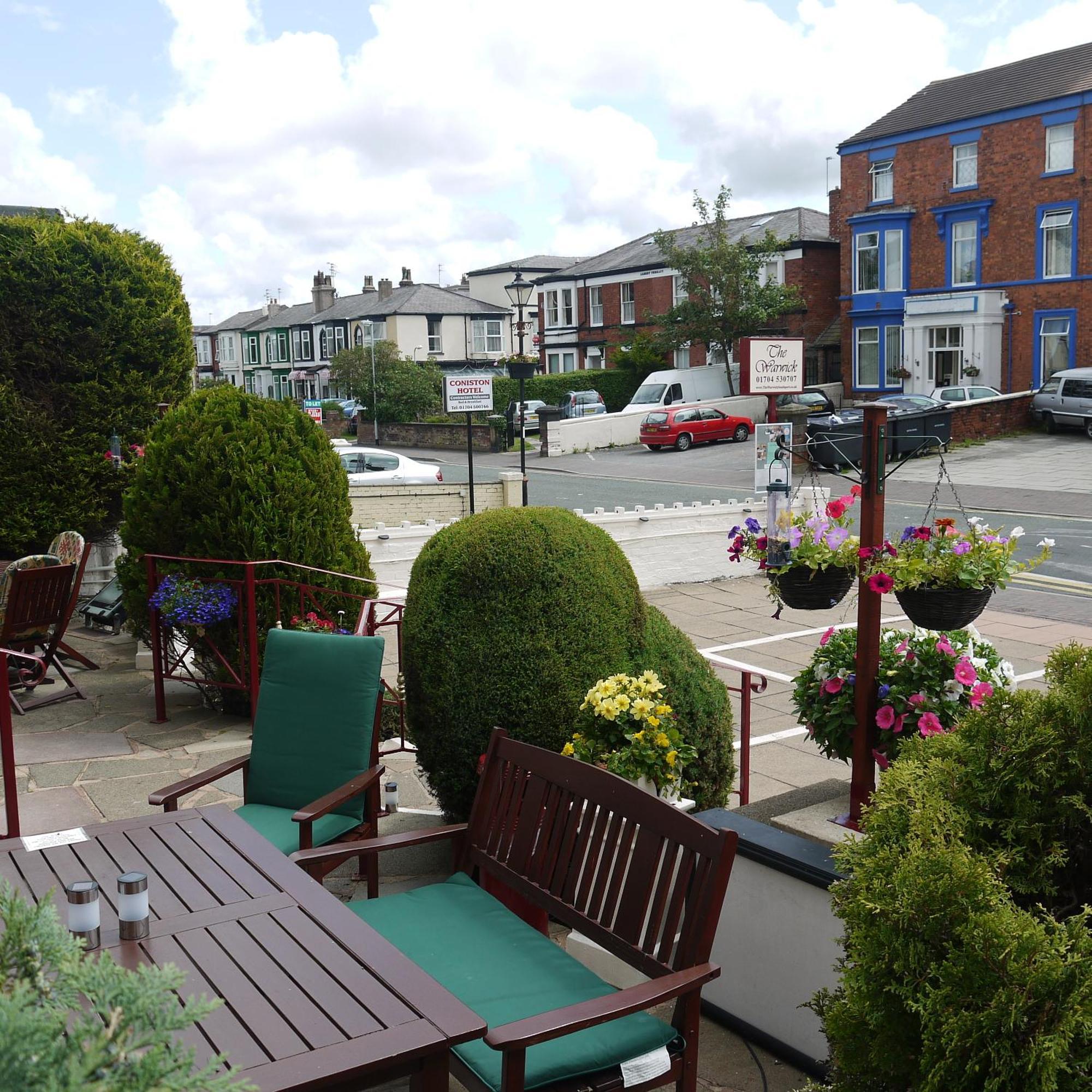 The Warwick Southport Hotel Exterior photo