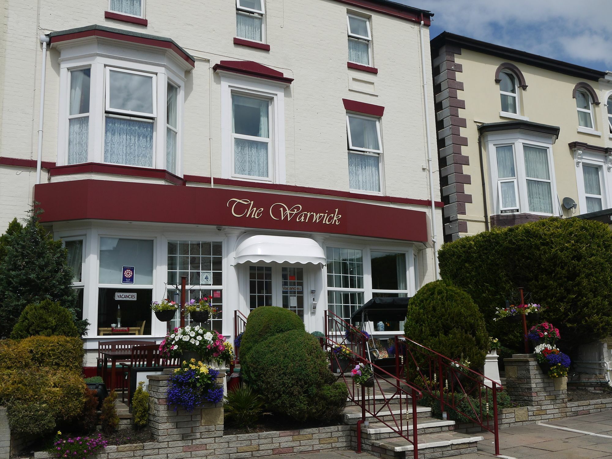 The Warwick Southport Hotel Exterior photo